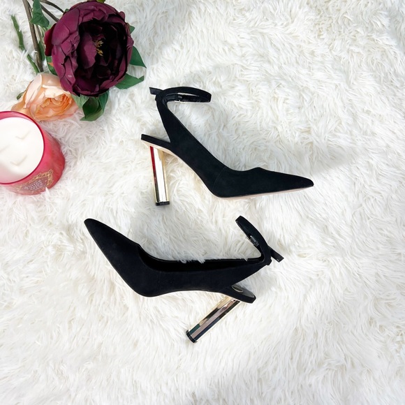 COPY - JLo heels color black and gold, size 9 - Picture 2 of 16